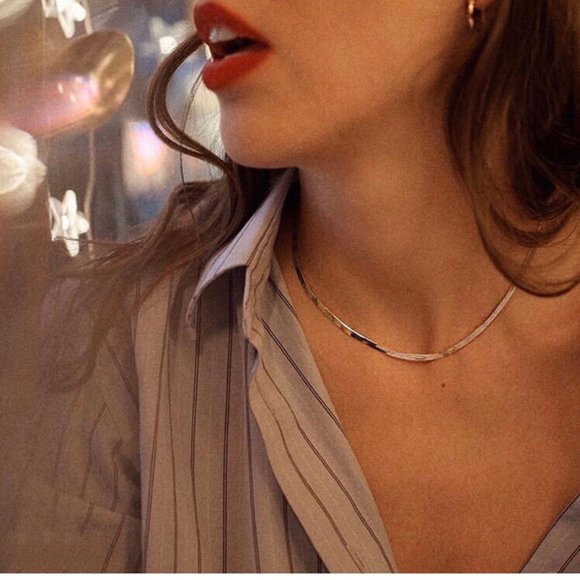 NEW 18K Gold Plated Flat Herringbone Necklace - Picture 3 of 5